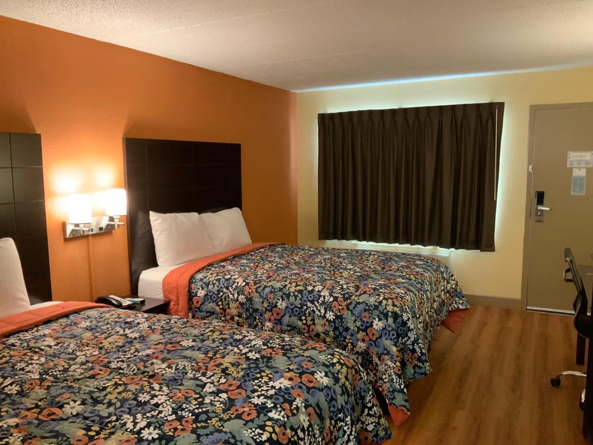 Days Inn By Wyndham Troy Il Extérieur photo